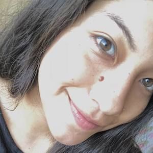 Meet your Posher, Carla